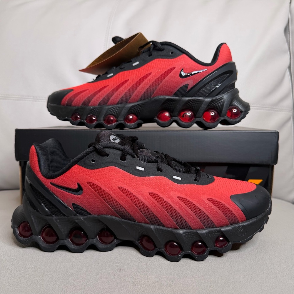 Nike Air Max DN8 Black University Red Sneakers Shoes Size 7Y NEW